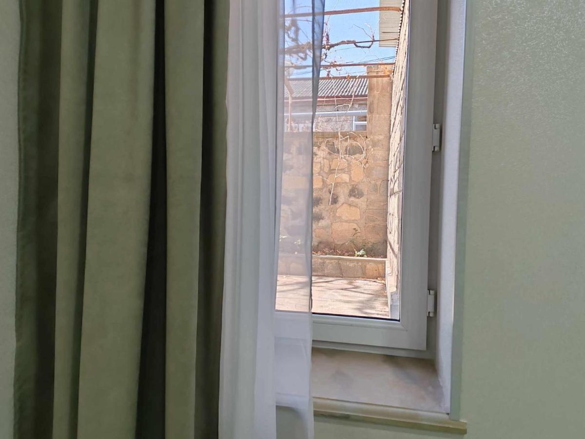 Hotel Sun House Yeghegnadzor Esterno foto