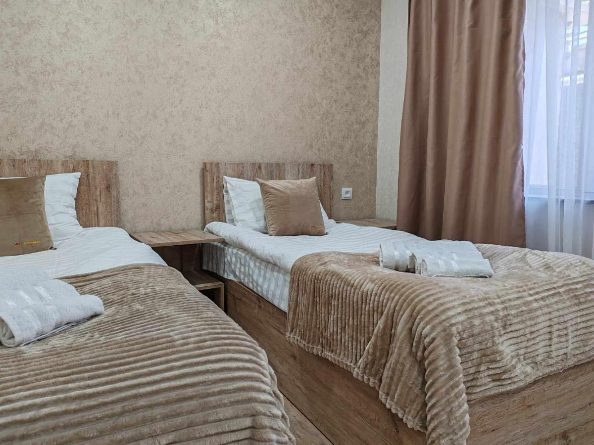 Hotel Sun House Yeghegnadzor Esterno foto