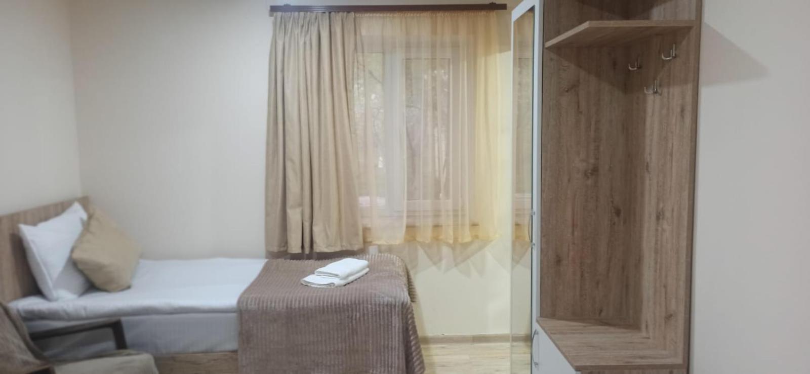 Hotel Sun House Yeghegnadzor Esterno foto