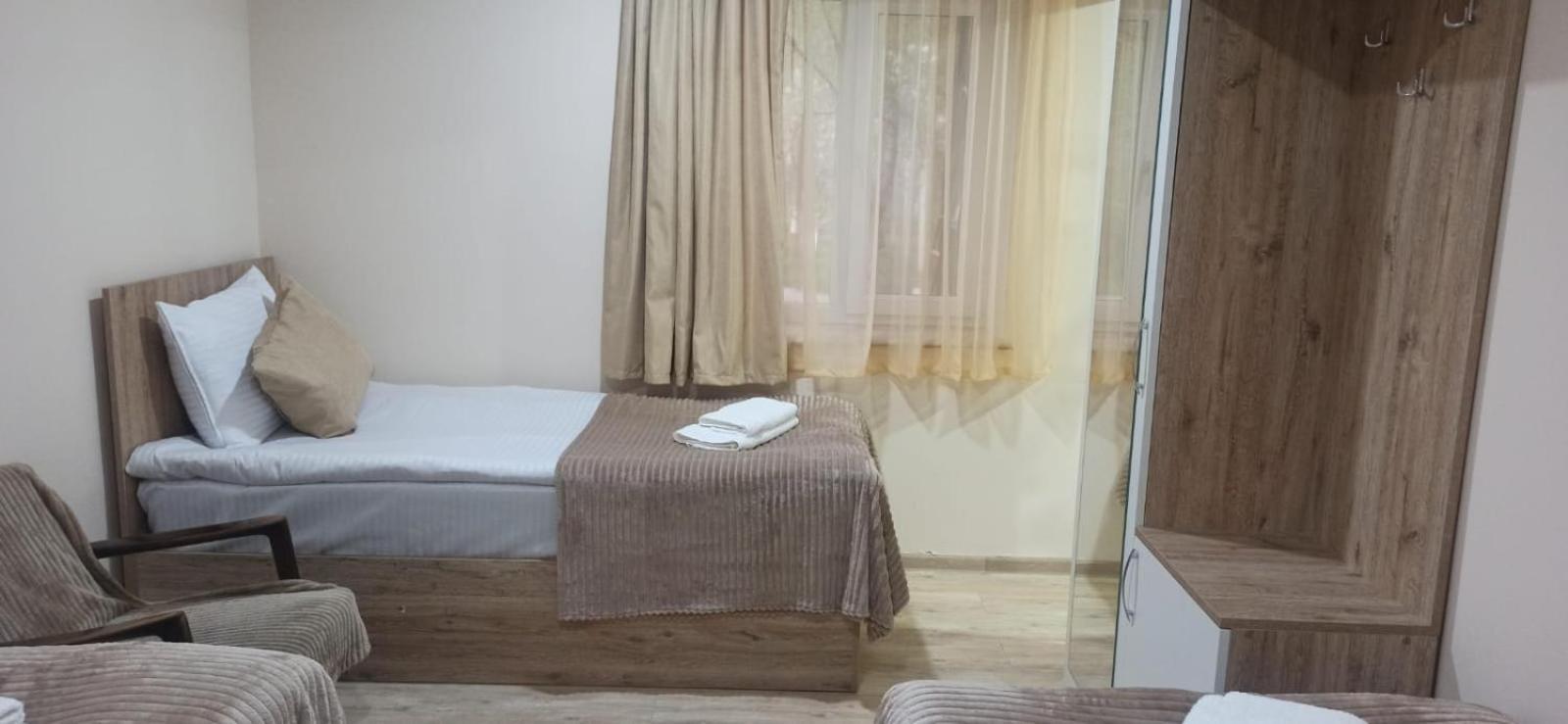 Hotel Sun House Yeghegnadzor Esterno foto