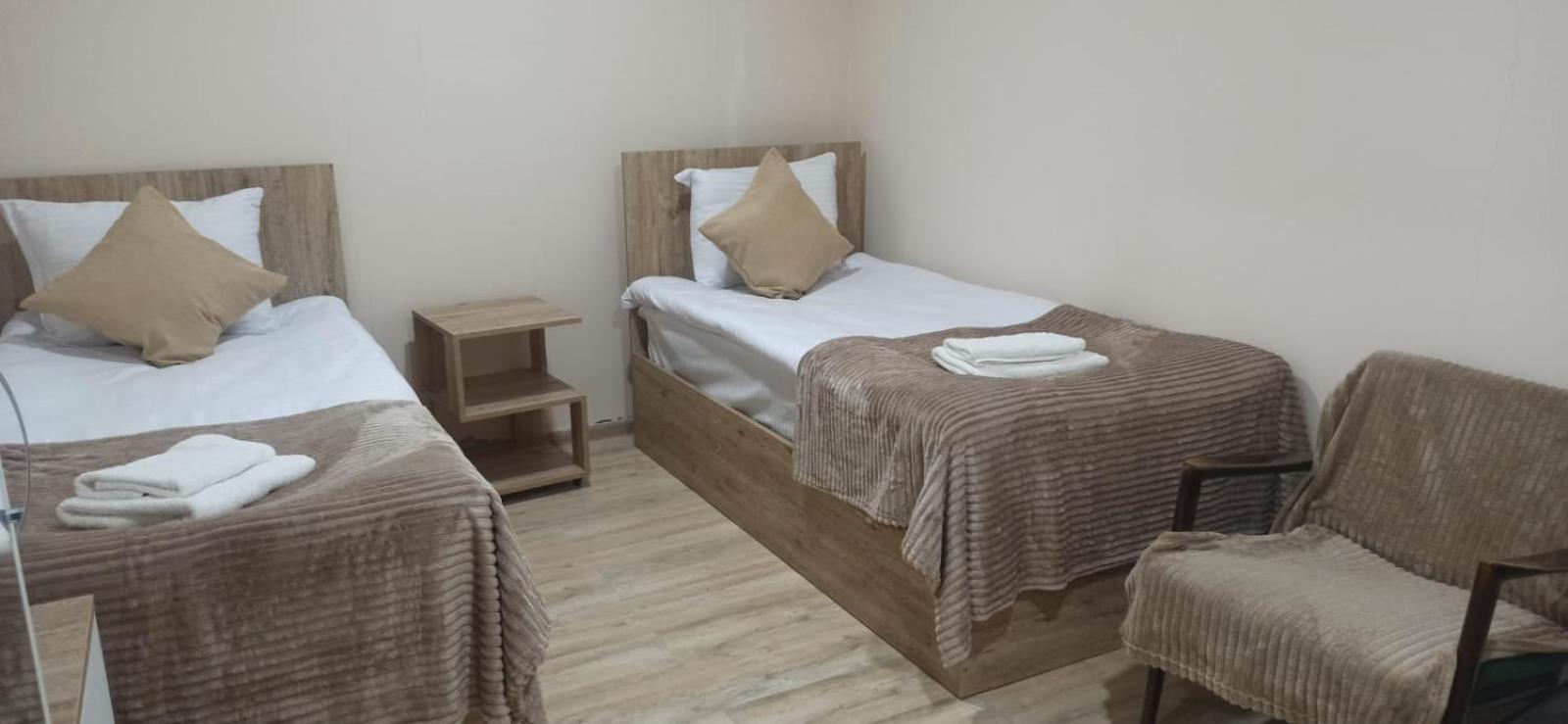 Hotel Sun House Yeghegnadzor Esterno foto